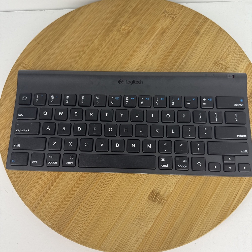 Logitech Y-R0034 Tablet Keyboard for iPad Android Tablets PC  Bluetooth Keyboard